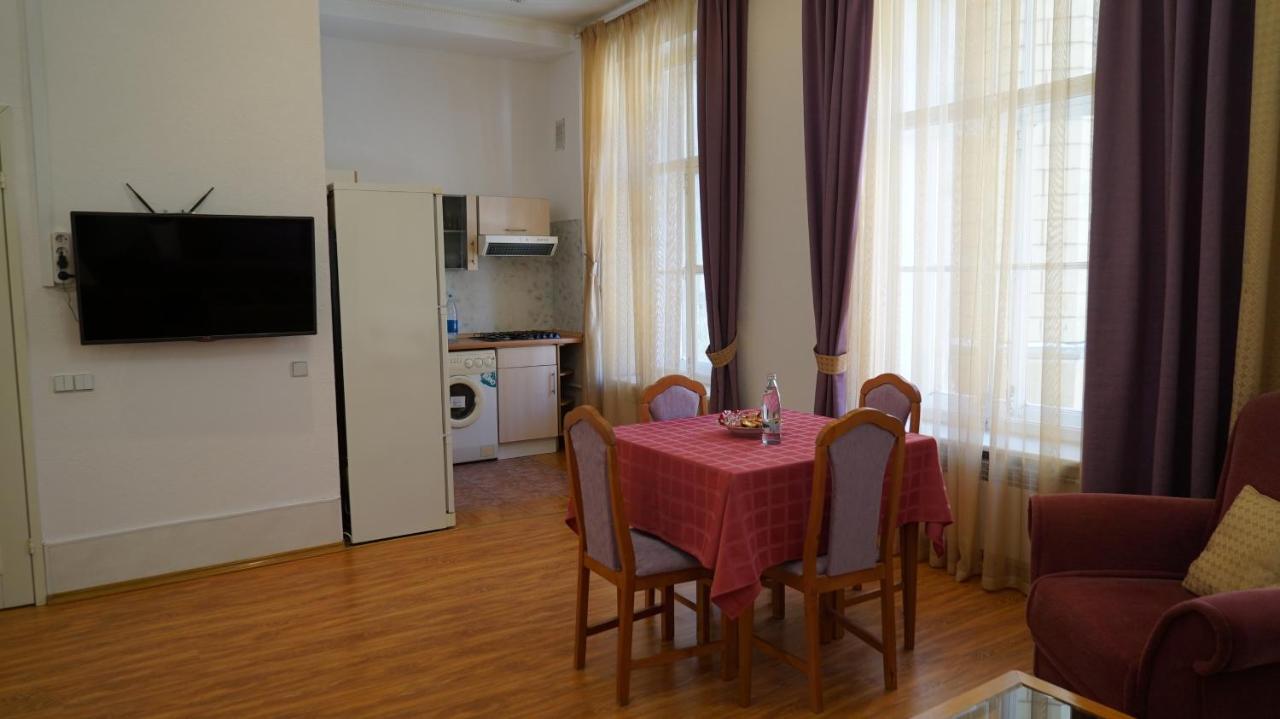 ГОСТИНИЦА APARTMENT MILLIONNAYA 9A САНКТ-ПЕТЕРБУРГ 3* (Россия) - от 2867  RUB | NOCHI